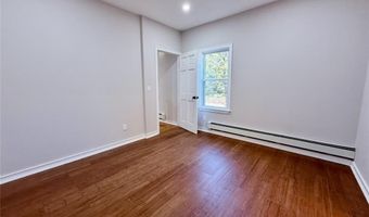4 Arcade St, Johnston, RI 02919