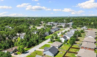 13 Greenridge Ln, Bentonville, AR 72712