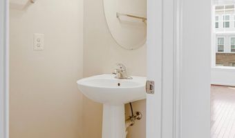 43316 NOVI Ter, Ashburn, VA 20147