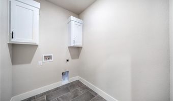 37 Brierfield Ln, Bella Vista, AR 72714