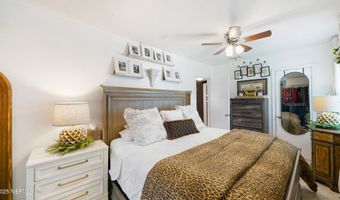 9936 JEANETTE Rd, Jacksonville, FL 32246