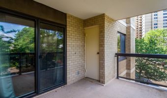 205 YOAKUM Pkwy 314, Alexandria, VA 22304