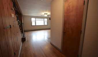 994 Limecrest Rd, Andover, NJ 07848