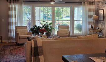 610 Central Ave, Bentonville, AR 72712
