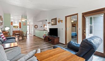 3303 E HEIDEMANN Dr, Appleton, WI 54915