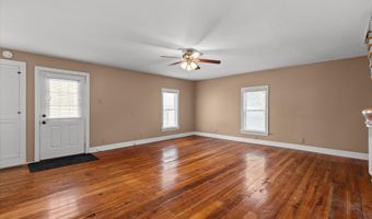 435 5th St, Ashville, AL 35953