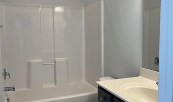 1434 Salem Creek Dr, Apex, NC 27502