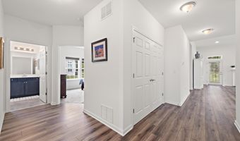 21 Aurora Cir, Barnegat, NJ 08005