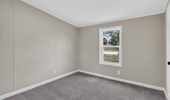 8020 S Prairie Hill St, Alvarado, TX 76009