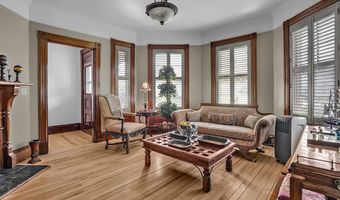 50 Portsmouth Rd, Amesbury, MA 01913