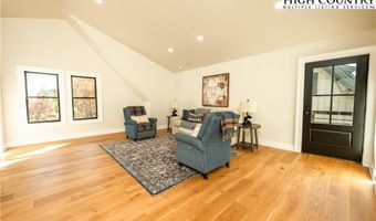 617 Eagle Creek Trl, Banner Elk, NC 28604