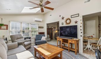 2 Westminster Dr, Asheville, NC 28804