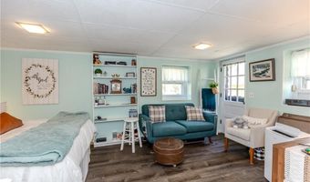 210 Essex Rd, North Kingstown, RI 02852