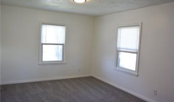 912 Lindsay Ave, Akron, OH 44306