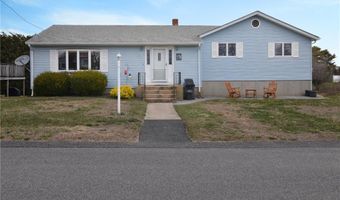 151 E Shore Rd, Narragansett, RI 02882