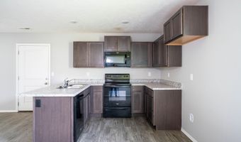 110 Pin Oak Dr Dr, Aurora, MO 65605