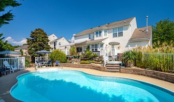 65 Chestnut Way Cir, Barnegat, NJ 08005