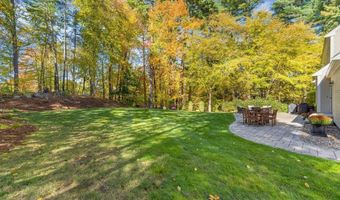 7 Woodfield Rd, Acton, MA 01720