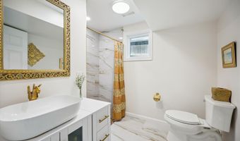 9813 MONTAUK Ave, Bethesda, MD 20817