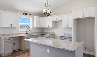 520 Calico Rd, Afton, TN 37616