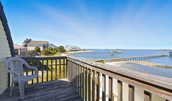 1630 Alligator Dr, Alligator Point, FL 32346
