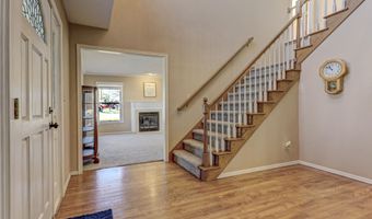 624 S KELLER PARK Dr, Appleton, WI 54914