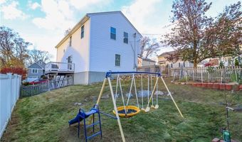 5 Edgewood Ave, Cumberland, RI 02864