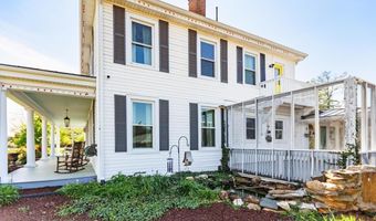 151 Burke St, Appomattox, VA 24522