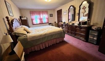 138 New St, Bristol, CT 06010
