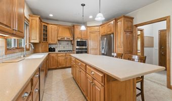 2917 E FALLCREEK Ln, Appleton, WI 54913