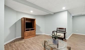 1212 MARIETTA Dr, Ambler, PA 19002