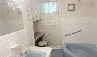 100 Lakeland Dr, Bennettsville, SC 29512