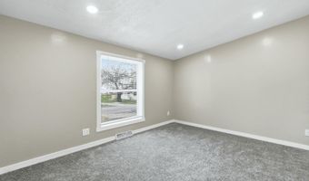 401 S 5th St, Albion, IN 46701