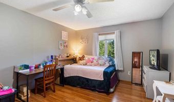 9176 Murray Rd, Angora, MN 55703