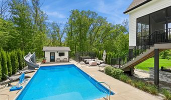 25046 Greyhawk Dr, Adel, IA 50003
