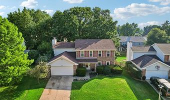800 Eaglebrooke Dr, Ballwin, MO 63021