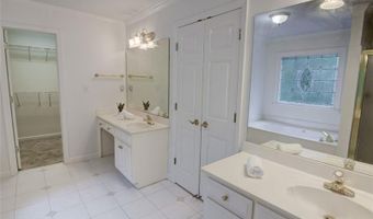 5404 Chaversham Ln, Peachtree Corners, GA 30092