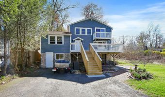 312 Shore Dr, Coventry, CT 06238