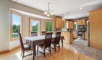 1084 38th St, Allegan, MI 49010