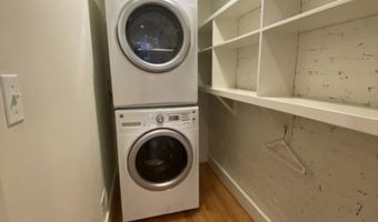 19 BRANCH Ln E, Baltimore, MD 21202