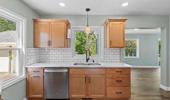695 Budlong, Adrian, MI 49221