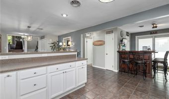 1250 N Main St, Amherst, OH 44001