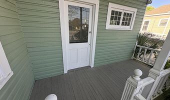 987 W Howard Ave, Biloxi, MS 39530