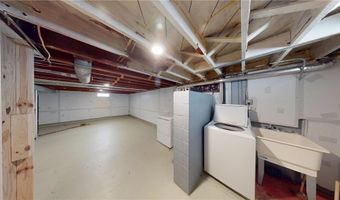 1223 James Ave, Albert Lea, MN 56007