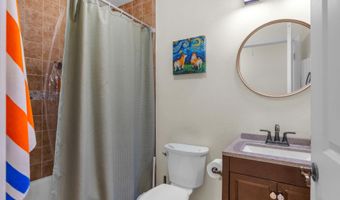15 KULANIHAKOI St 15E, Kihei, HI 96753
