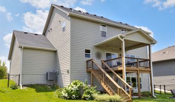 2102 NE 17th St, Ankeny, IA 50021