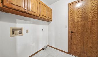 3 Debra Cir, Augusta, KS 67010