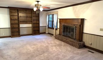 5 Wright Rd, Albertville, AL 35951