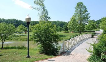 30 HEARTHSTONE Ct E, Annapolis, MD 21403