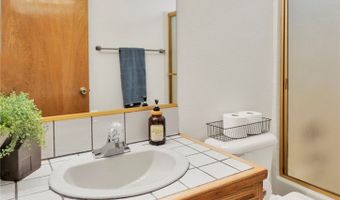 21930 Mohican Ave, Apple Valley, CA 92307